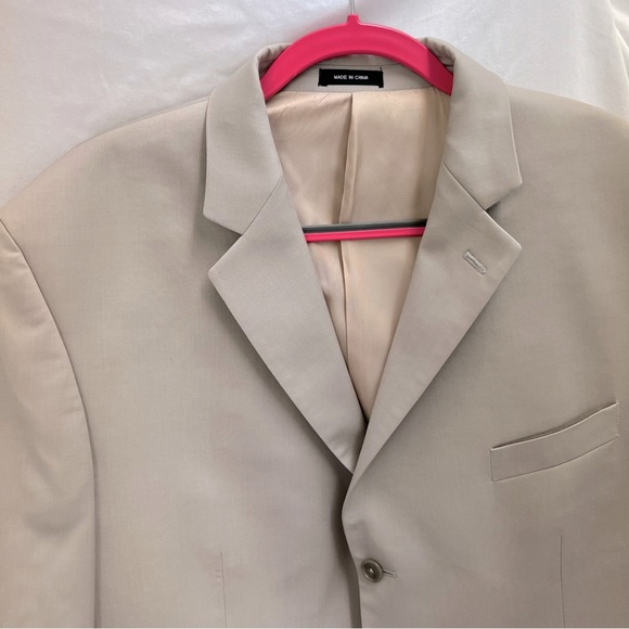 Calvin Klein 100% wool khaki sport coat. - Picture 2 of 10